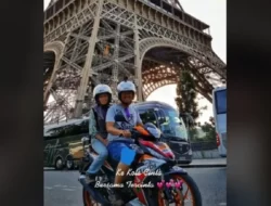 Viral, Pasangan Suami Istri Sampai Ke Paris Dengan Mengendarai Sepeda Motor